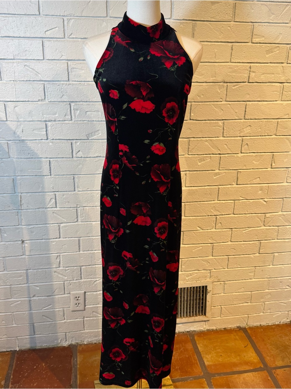 Vintage 90s Maggy London Black Red Floral Velour Halter Maxi Dress Womens S